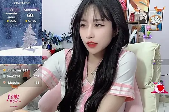  LLisa  online show from February 2025 08:01:01 PM