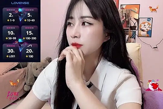  LLisa  online show from March 2025 07:06:02 PM