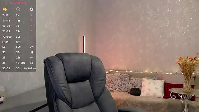 Naughty  Megan online show from February 2026 04:02:02 AM