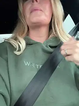 JodiSands online show from December 2024 03:59:02 PM