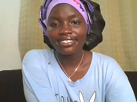 Mon cherrie  online show from January 2026 02:58:02 AM