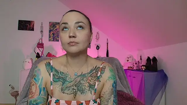 PinkHurricaneOfficial online show from September 2025 02:39:02 PM