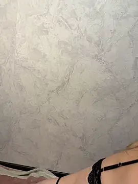 lovelly molly online show from June 2026 04:08:02 PM