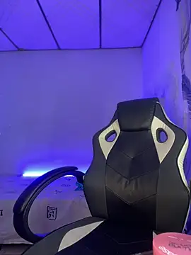 Riana Kean online show from January 2025 11:55:02 PM