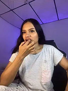 Riana Kean online show from February 2025 02:03:02 AM