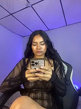 Riana Kean online show from February 2025 11:42:01 PM