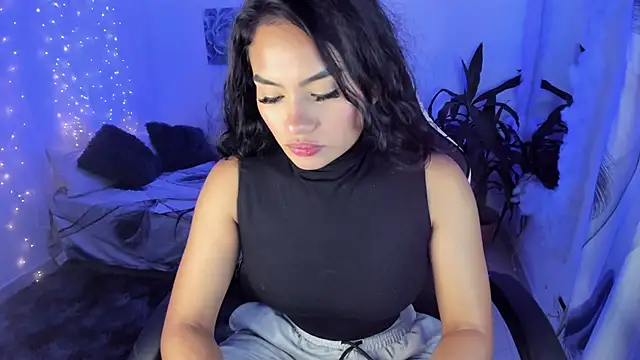 Riana Kean online show from September 2025 02:22:01 AM