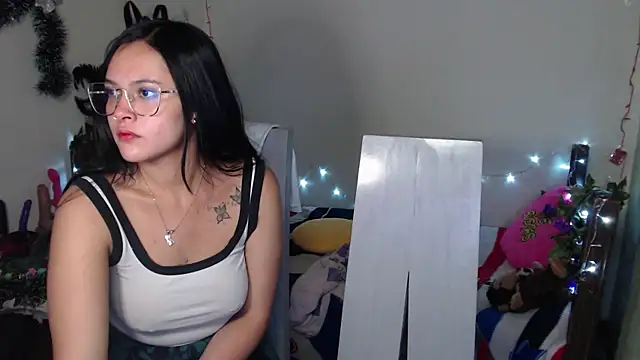 01antoniafranco online show from December 2024 04:45:02 AM