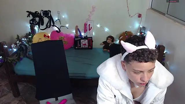 01antoniafranco online show from February 2025 02:45:02 AM