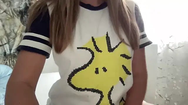 LisaFlower online show from September 2025 11:03:01 AM