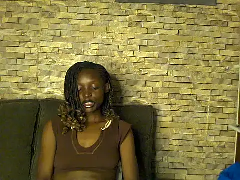 Snapshot of petite_clara24 chatting on June 2026 09:07:02 PM petite clara24 online show from June 2026 09:07:02 PM