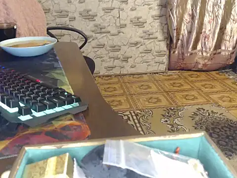  Kitti  online show from December 2024 03:06:01 PM