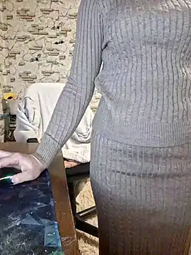  Kitti  online show from December 2024 09:28:02 PM