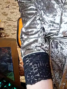  Kitti  online show from December 2024 05:51:01 PM