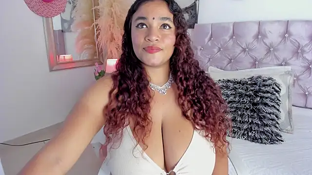 Snapshot of Darsha_Hara chatting on June 2026 07:07:02 PM Darsha Hara online show from June 2026 07:07:02 PM