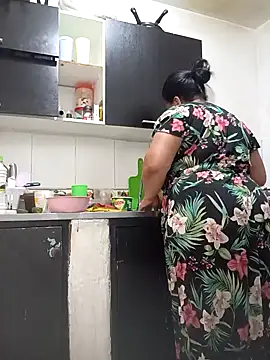 Snapshot of Shanttal0272 chatting on October 2025 02:16:01 PM Shanttal0272 online show from October 2025 02:16:01 PM