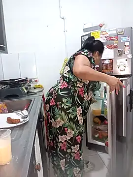 Shanttal0272 online show from February 2026 12:31:01 AM