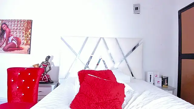 Christie Wilde online show from March 2025 02:12:02 PM