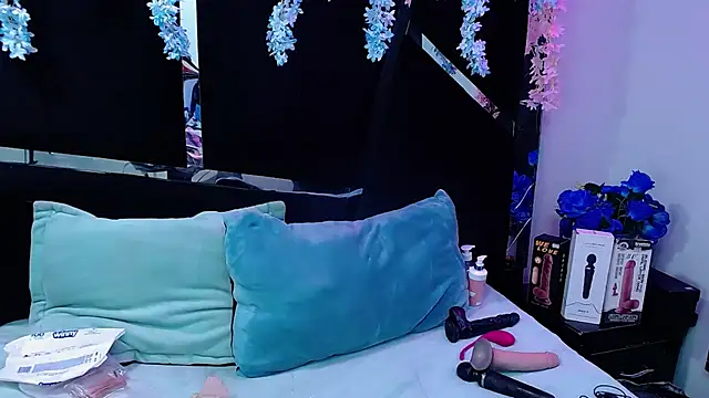 Cocoo Nuth online show from March 2025 03:07:01 AM