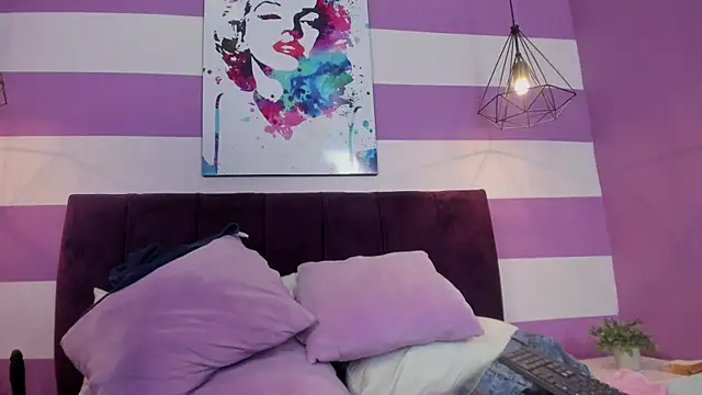 Alli cooper online show from December 2024 03:32:01 PM