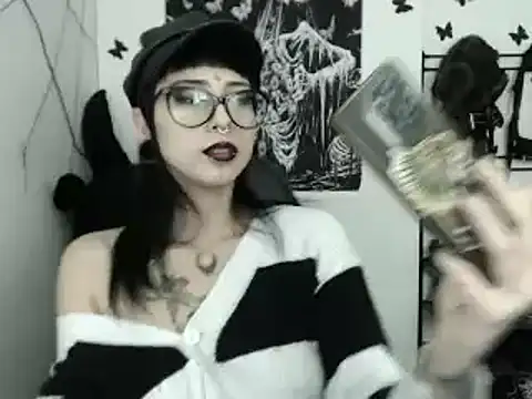 n0sferatus   online show from January 2026 04:18:02 AM