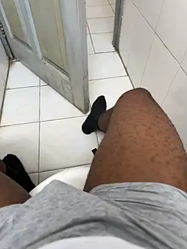 Black-mamba-madingo online show from November 2025 11:10:02 AM