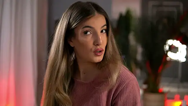 KellyMathews online show from November 2025 03:09:02 AM