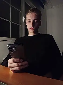 ParruS69 online show from January 2026 06:44:02 PM