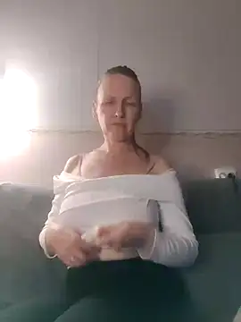 Evelina cute online show from December 2024 05:08:02 PM