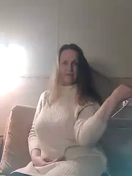 Evelina cute online show from December 2024 06:05:01 PM