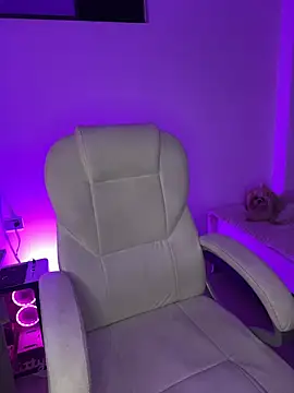 nyna 1 online show from February 2026 12:03:01 AM