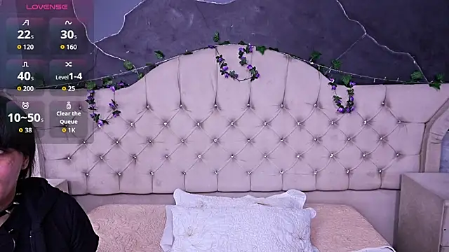 AmberGreyy  online show from March 2026 05:07:01 PM