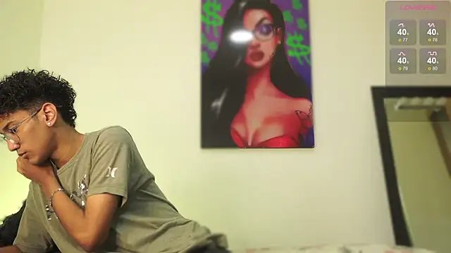 harrytwink18 online show from December 2024 01:33:01 PM