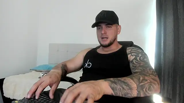 Teilor Creed online show from October 2025 08:05:02 PM