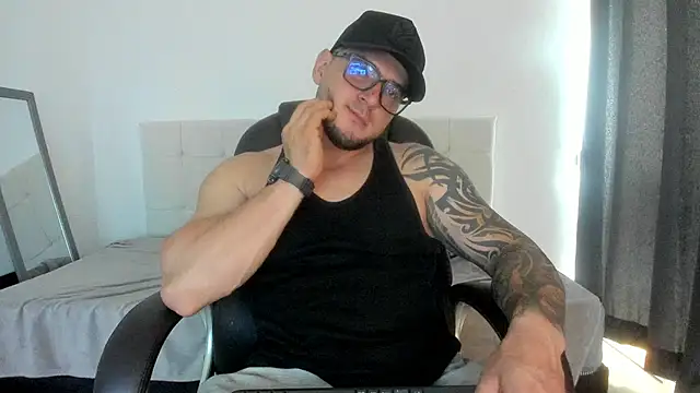 Teilor Creed online show from October 2025 07:03:02 PM