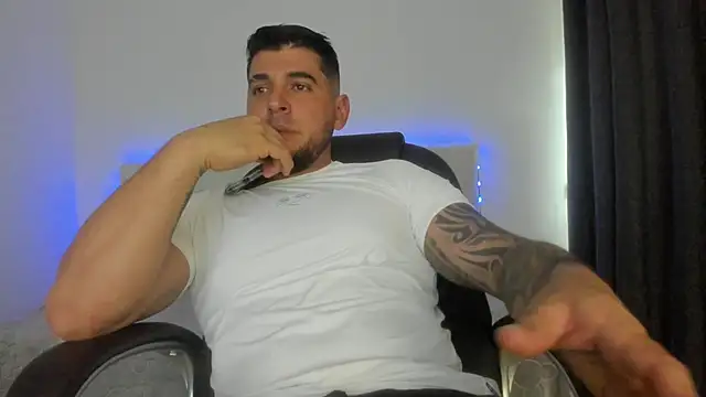 Snapshot of Teilor_Creed chatting on February 2026 09:51:01 PM Teilor Creed online show from February 2026 09:51:01 PM