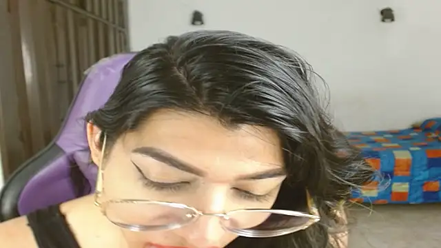 engielphoenis14 online show from October 2025 10:19:02 PM