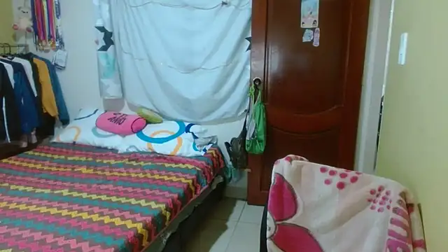 clayre and jill online show from November 2025 07:57:02 PM