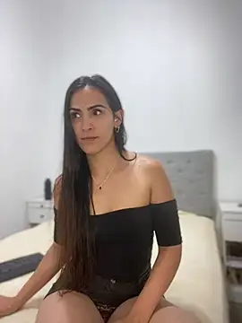 alessandra-a online show from December 2024 08:36:01 PM