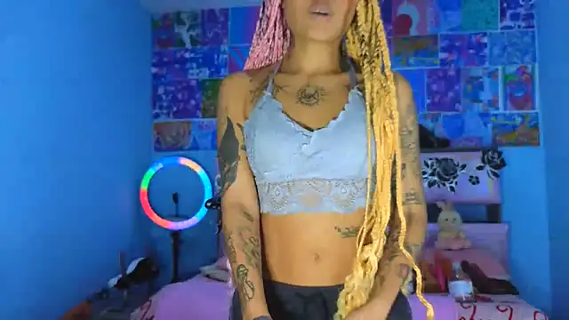 gabbiefoxthx online show from December 2024 06:59:01 AM