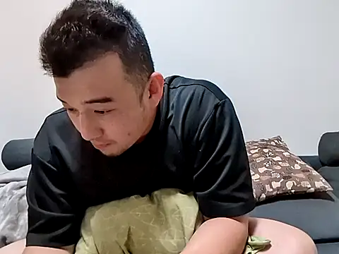 KOUHEY2023 online show from December 2025 12:20:01 PM