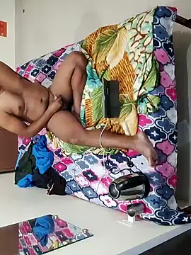 Snapshot of kalakim chatting on December 2024 11:34:02 AM kalakim online show from December 2024 11:34:02 AM