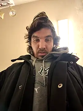 Lilsmokeshow017 online show from November 2025 02:44:01 AM