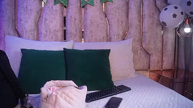 barbara cambels online show from June 2026 07:12:02 PM