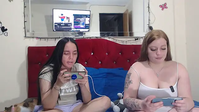 Snapshot of Lola_barbara chatting on January 2025 03:18:02 AM Lola barbara online show from January 2025 03:18:02 AM