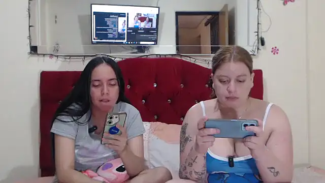 Snapshot of Lola_barbara chatting on January 2025 08:15:01 PM Lola barbara online show from January 2025 08:15:01 PM