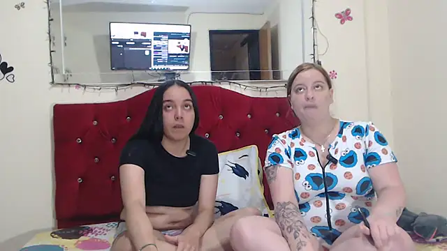 Snapshot of Lola_barbara chatting on January 2025 10:45:01 PM Lola barbara online show from January 2025 10:45:01 PM