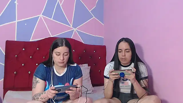 Snapshot of Lola_barbara chatting on November 2025 12:43:01 AM Lola barbara online show from November 2025 12:43:01 AM