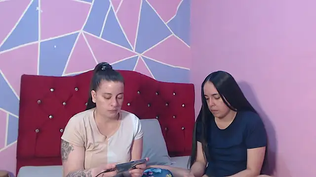 Snapshot of Lola_barbara chatting on January 2026 12:12:02 AM Lola barbara online show from January 2026 12:12:02 AM