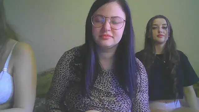 German Eva online show from March 2025 01:54:01 PM